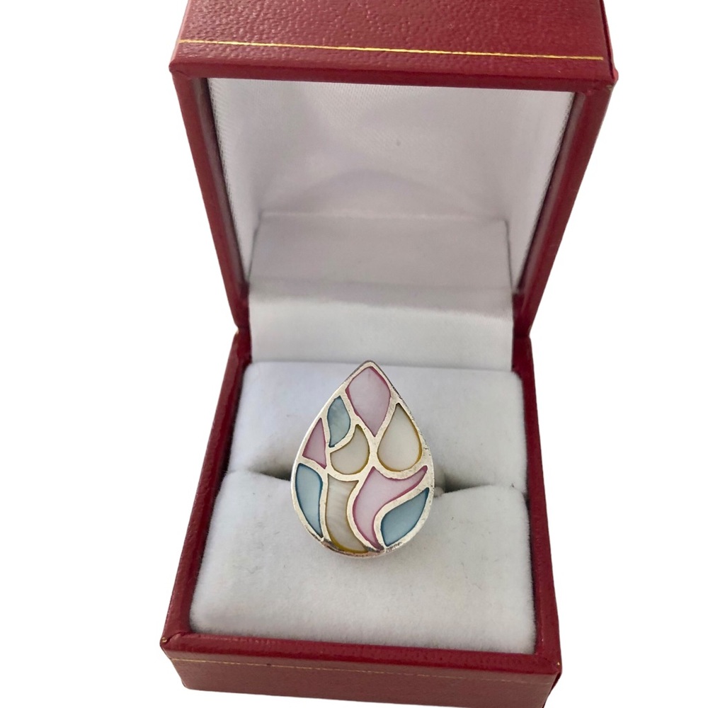 Vintage 990 Silver and Mother Of Pearl Ring